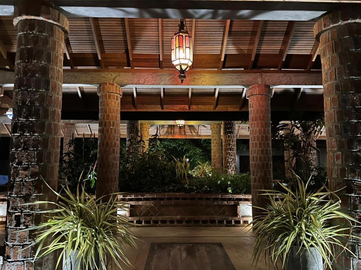 Arasi Resort Kalpitiya Bagian luar foto