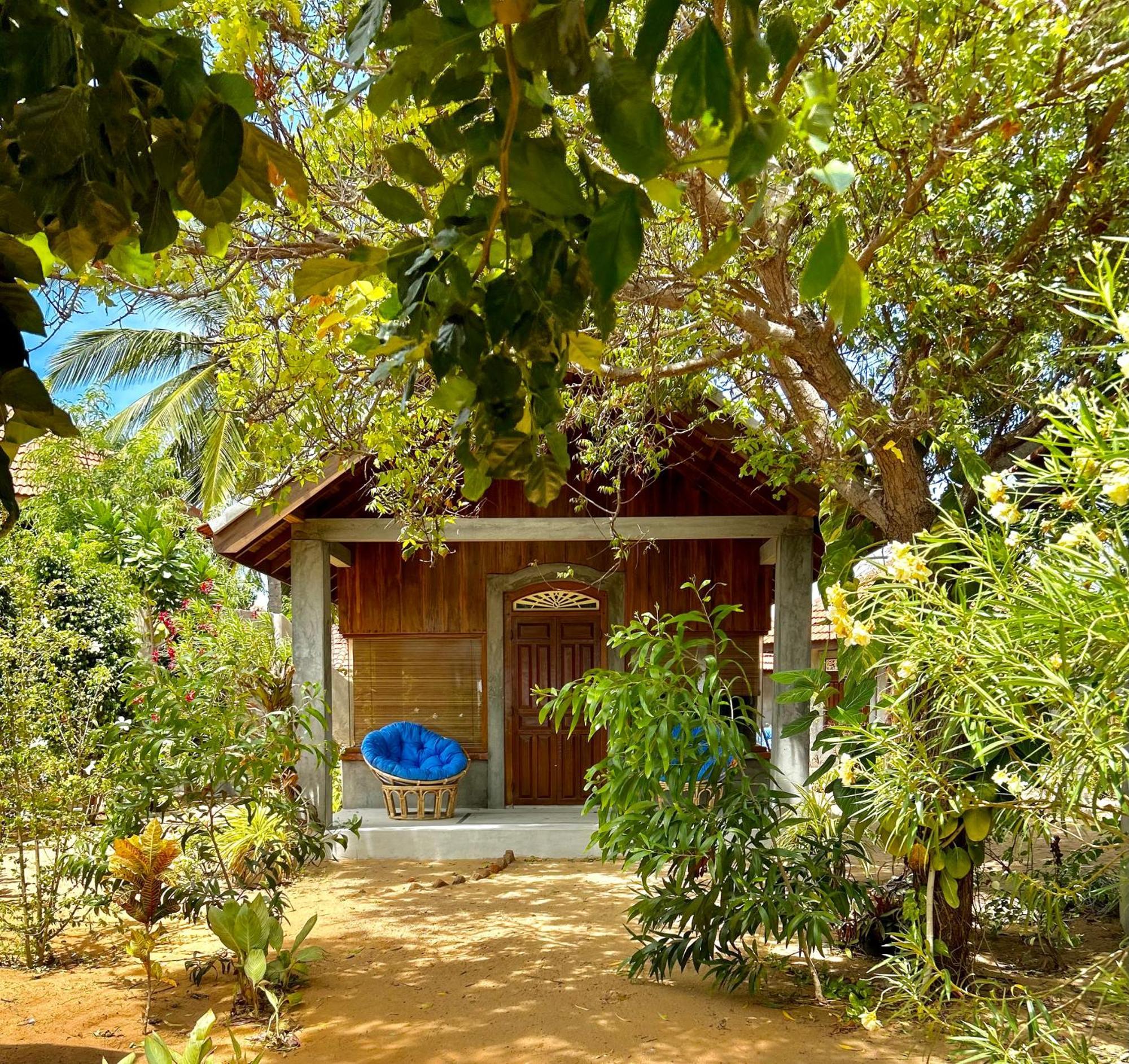 Arasi Resort Kalpitiya Bagian luar foto
