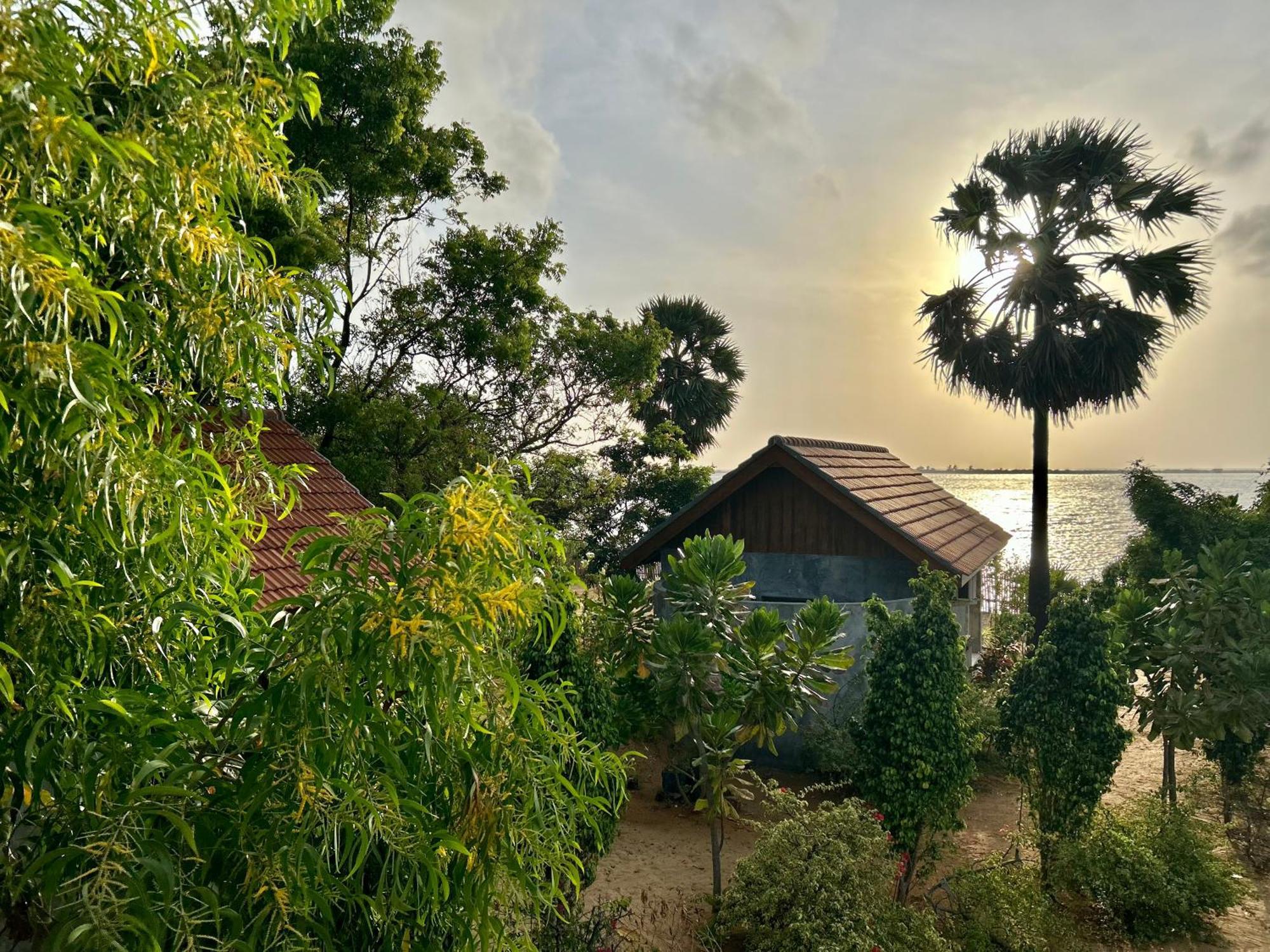 Arasi Resort Kalpitiya Bagian luar foto