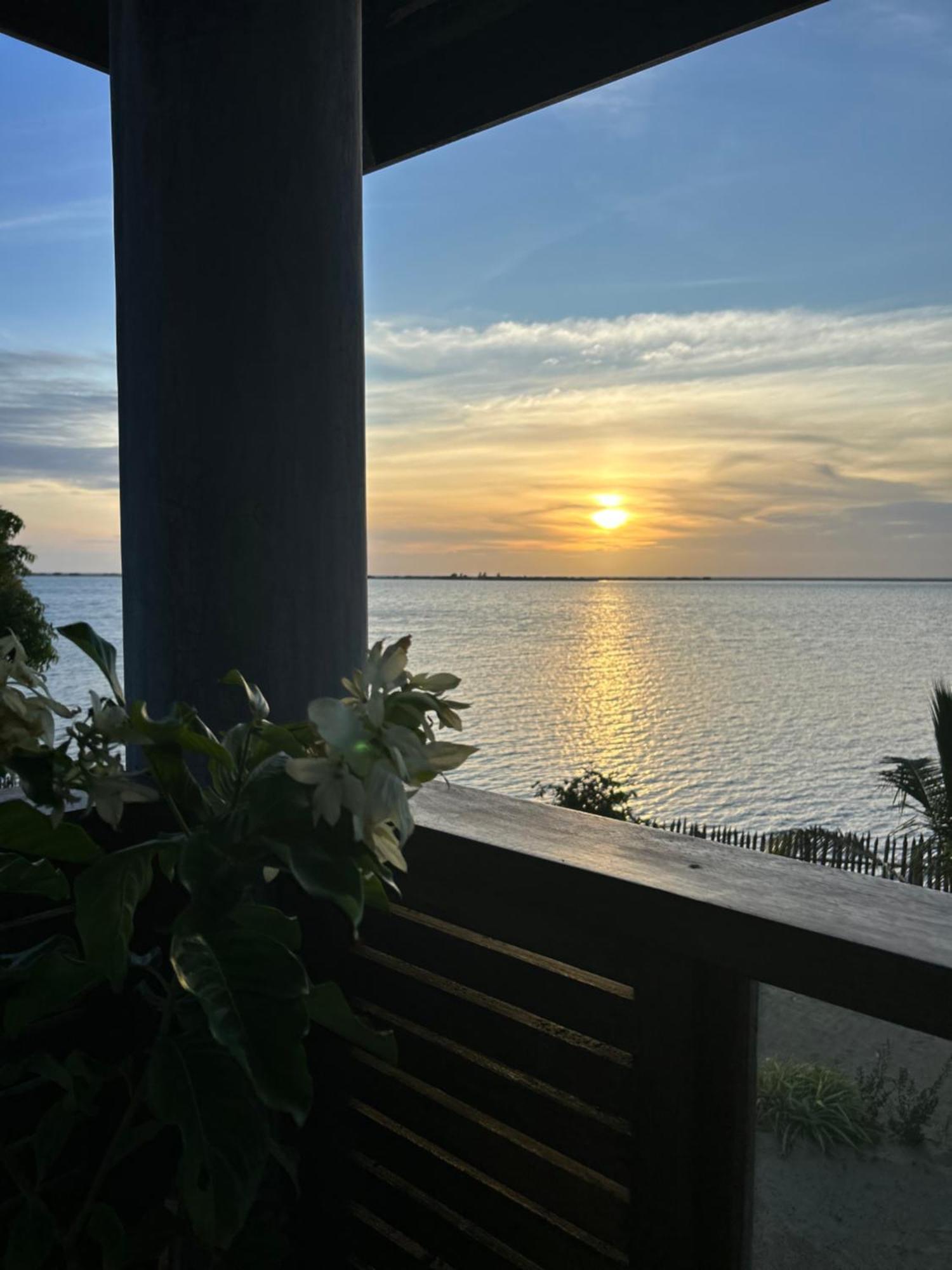 Arasi Resort Kalpitiya Bagian luar foto