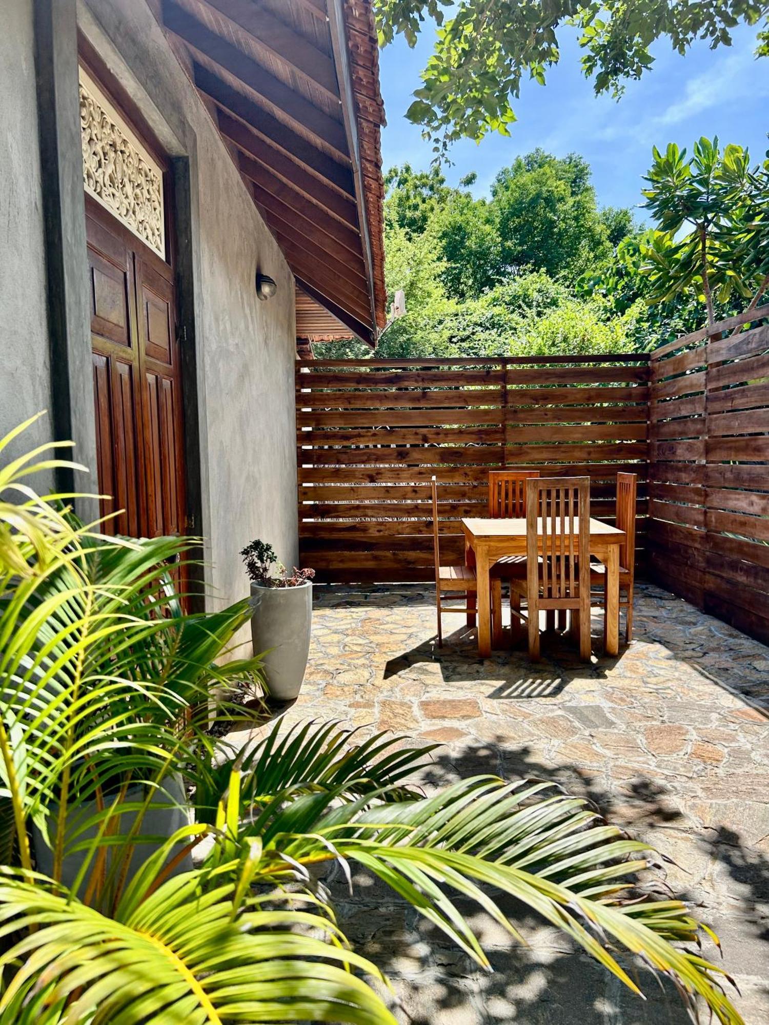 Arasi Resort Kalpitiya Bagian luar foto